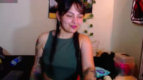 Snapshot of sweetie_maryy chatting on 21, 9, 2025 Maria my insta sweetie maryy online show from 21, 9, 2025