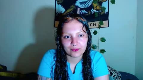 Snapshot of sweetie_maryy chatting on 14, 12, 2025 Maria my insta sweetie maryy online show from 14, 12, 2025