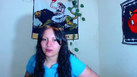 Snapshot of sweetie_maryy chatting on 14, 12, 2025 Maria my insta sweetie maryy online show from 14, 12, 2025