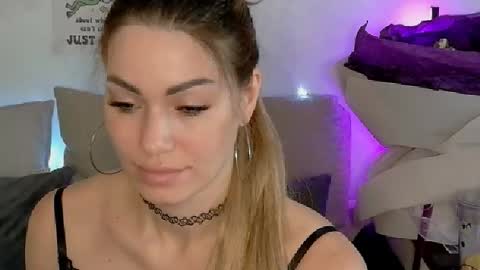 Daddy Babby Girl online show from 23, 2, 2026