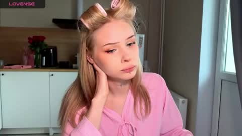 sweetie Lisa3 online show from 16, 5, 2026