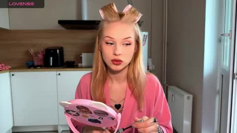sweetie Lisa3 online show from 22, 5, 2026