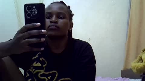 sweetielonglips online show from 9, 2, 2026