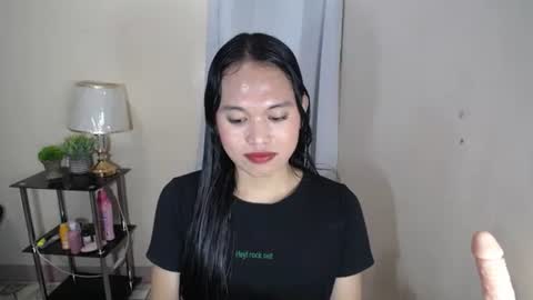 Snapshot of sweetjenn_uwuxx chatting on 21, 9, 2025 JUST CALL ME JENN online show from 21, 9, 2025