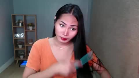   online show from 1, 1, 2025