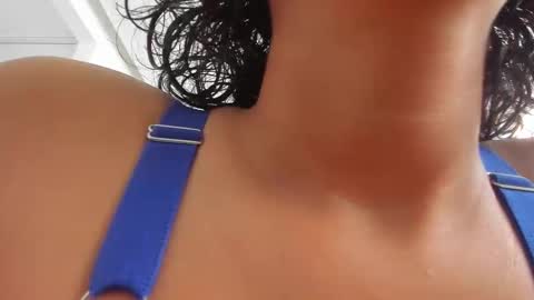 Snapshot of sweetlesbianseduction chatting on 12, 2, 2026 Azulandvioleta online show from 12, 2, 2026