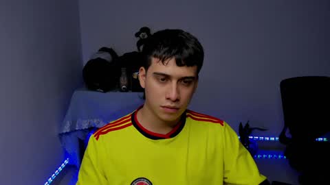 Snapshot of sweetlian_04 chatting on 10, 12, 2024 Lian online show from 10, 12, 2024