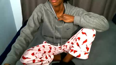 sweetlilly2540 online show from 22, 10, 2025