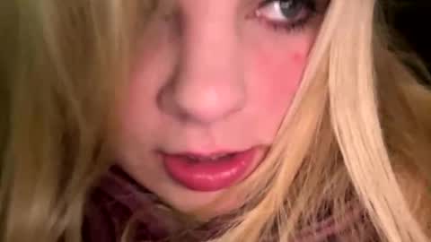 Lisa  online show from 16, 4, 2026