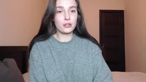 Mia online show from 14, 4, 2026