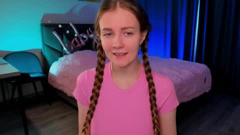 Swetmilkis online show from 4, 2, 2025