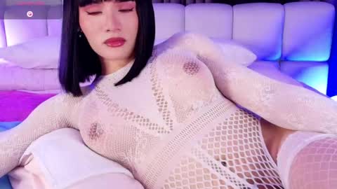 Snapshot of sweetmoon13 chatting on 10, 5, 2026 LUNA online show from 10, 5, 2026