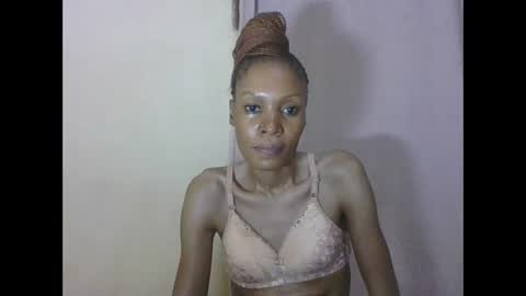 ESTHER online show from 4, 4, 2026