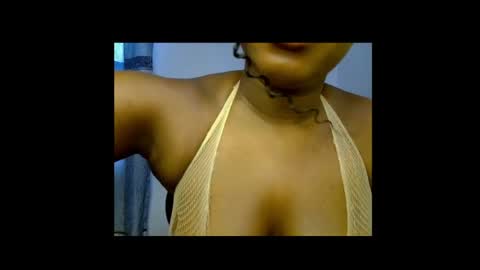 Snapshot of sweetpetitgirl chatting on 9, 4, 2026 LILY BRANDY online show from 9, 4, 2026