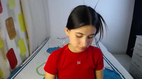 Caro  Lily online show from 25, 10, 2025