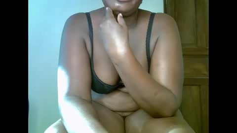 Snapshot of sweetrenne chatting on 12, 1, 2025 sweetrenne online show from 12, 1, 2025