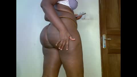 Snapshot of sweetrenne chatting on 5, 2, 2025 sweetrenne online show from 5, 2, 2025