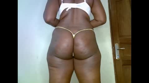 Snapshot of sweetrenne chatting on 14, 2, 2025 sweetrenne online show from 14, 2, 2025