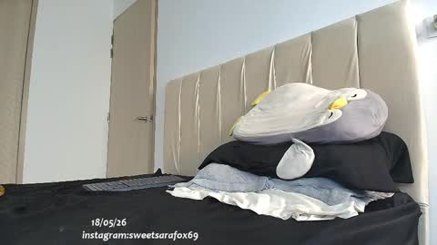 Snapshot of sweetsarafoxxx chatting on 19, 5, 2026 Sara Sofia Libra online show from 19, 5, 2026