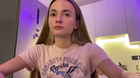 sweetsatalana online show from 10, 1, 2026