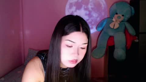 Snapshot of sweetseduction98 chatting on 4, 8, 2026 Sweetseduction98 online show from 4, 8, 2026