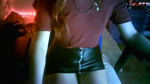 MEGHAN LOPEZ      online show from 20, 1, 2025