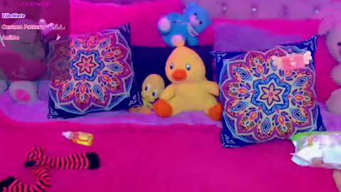 Snapshot of sweett_martina chatting on 14, 2, 2025 martina online show from 14, 2, 2025