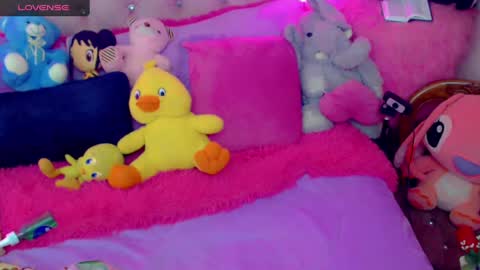 Snapshot of sweett_martina chatting on 5, 3, 2025 martina online show from 5, 3, 2025