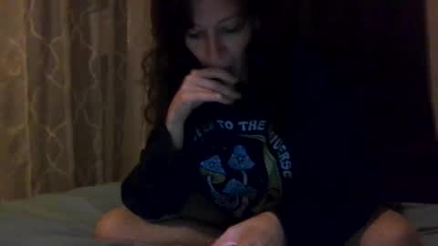 Sweet Tooth Trixie online show from 18, 9, 2025