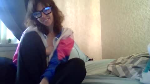 Sweet Tooth Trixie online show from 13, 12, 2025