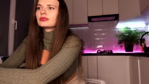 Snapshot of sweettpussysex chatting on 26, 2, 2025 Mari ista mari etta18 online show from 26, 2, 2025