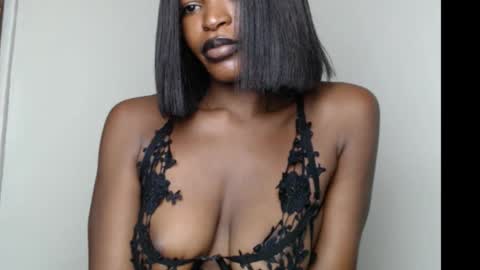 sweetxxboobsx online show from 21, 11, 2025