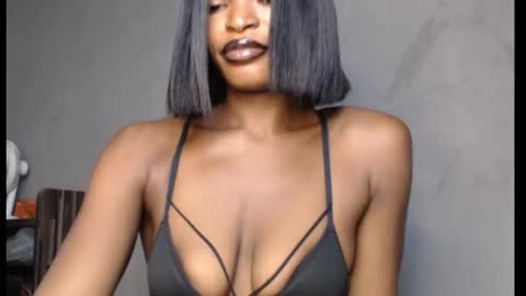 sweetxxboobsx online show from 6, 3, 2026