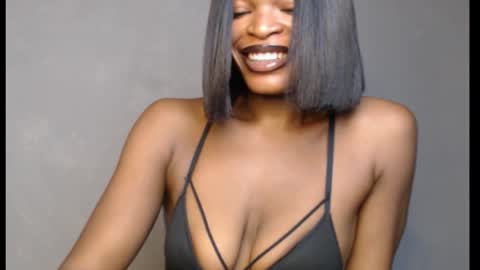 sweetxxboobsx online show from 20, 3, 2026