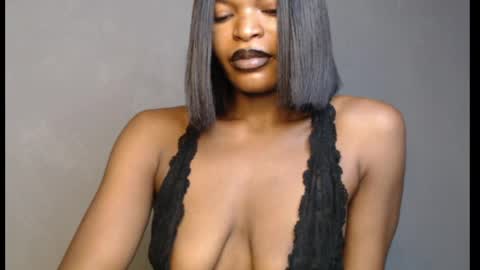 sweetxxboobsx online show from 2, 4, 2026