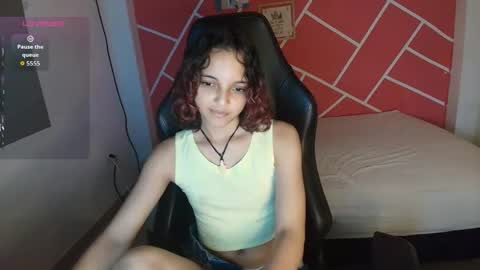 sweety_dreamgirl online show from 16, 10, 2025