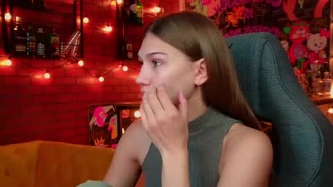 Emily online show from 28, 5, 2026