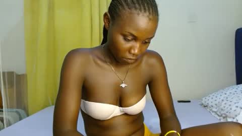 Snapshot of sweety_spixxy chatting on 7, 4, 2026 Dolly online show from 7, 4, 2026
