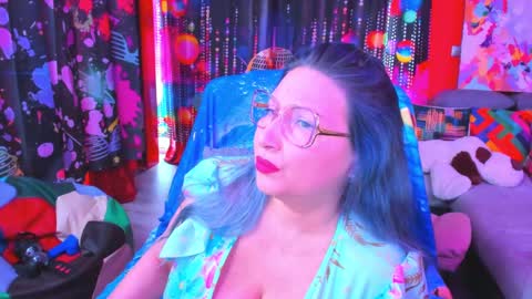 Lisa online show from 27, 2, 2025