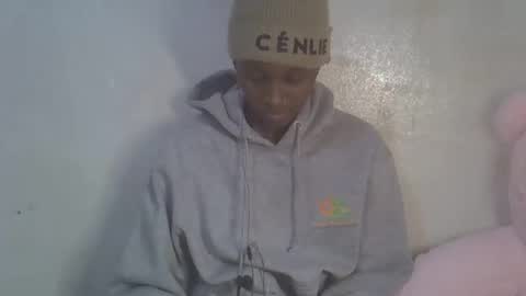 sweetypussy01 online show from 27, 10, 2025