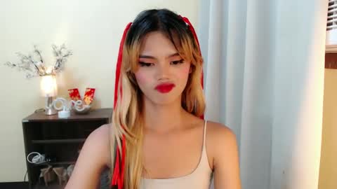 Snapshot of sweetytrannygirlxx chatting on 27, 1, 2025 Megan online show from 27, 1, 2025