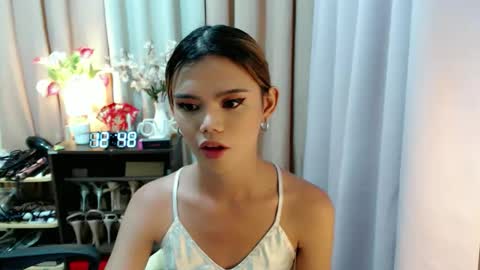 Snapshot of sweetytrannygirlxx chatting on 8, 2, 2026 Megan online show from 8, 2, 2026