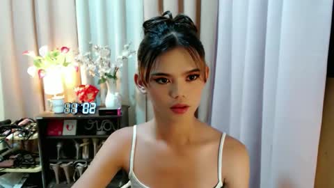 Snapshot of sweetytrannygirlxx chatting on 19, 2, 2026 Megan online show from 19, 2, 2026