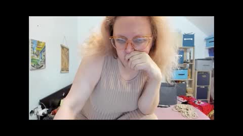 switchlorenx online show from 2, 12, 2024