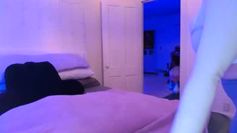 ashley blayde online show from 19, 2, 2026