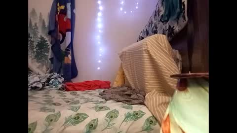 swollenclitneedsdad online show from 22, 11, 2025