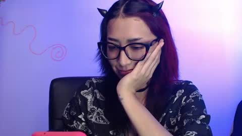 Snapshot of sxdbxtch chatting on 27, 7, 2026 Alice Phantom online show from 27, 7, 2026
