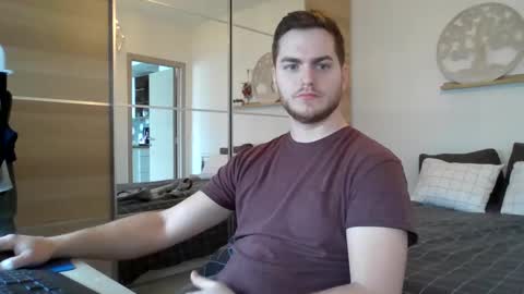 syl092 online show from 11, 1, 2025