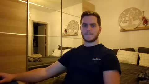 syl092 online show from 14, 1, 2025