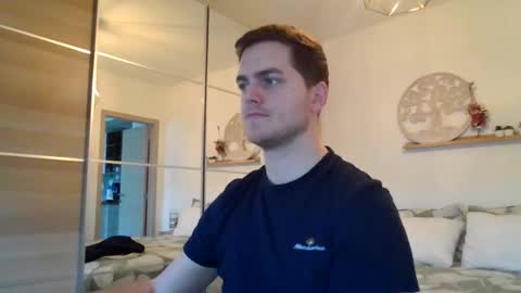 syl092 online show from 27, 1, 2025